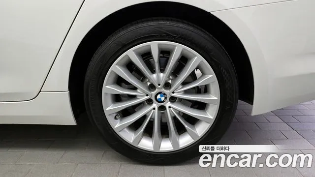 BMW 5 Series (G30) id 2945986 из Кореи 15