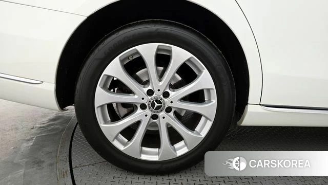 Mercedes-Benz E-Class W213 id 3813783 из Кореи 15
