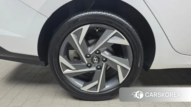 Hyundai The New Avante (CN7) id 3596547 из Кореи 15