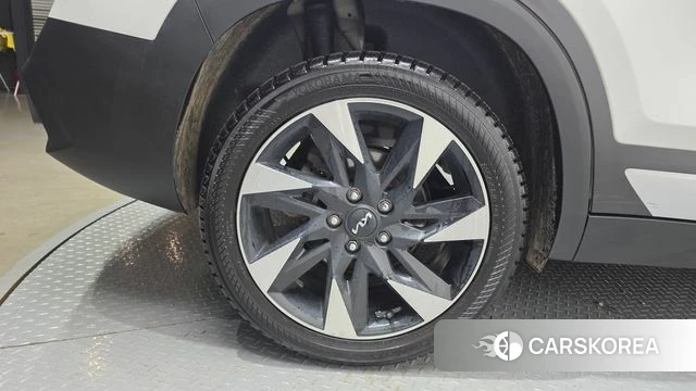 Kia Seltos id 4835459 из Кореи 32