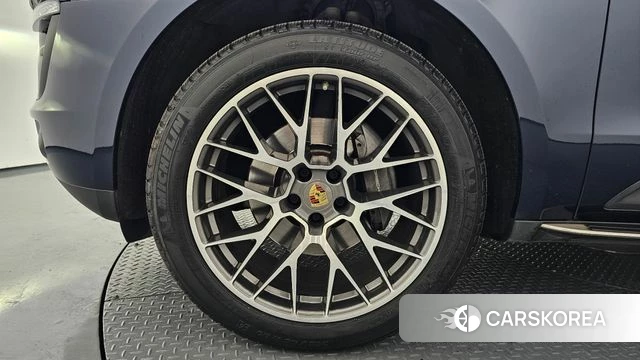 Porsche Macan id 4305077 из Кореи 15