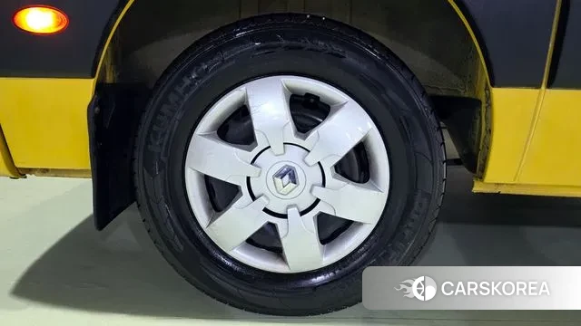 Renault Korea (Samsung) Master id 3736685 из Кореи 15