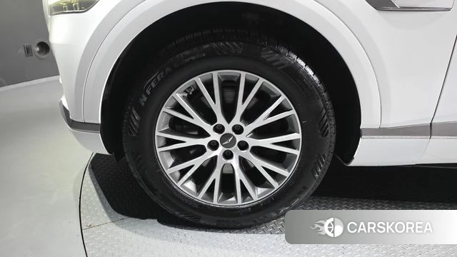 Genesis GV80 id 4764700 из Кореи 31