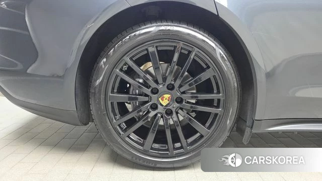 Porsche Panamera (971) id 4525971 из Кореи 26