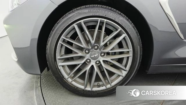 Genesis G70 id 4459533 из Кореи 28