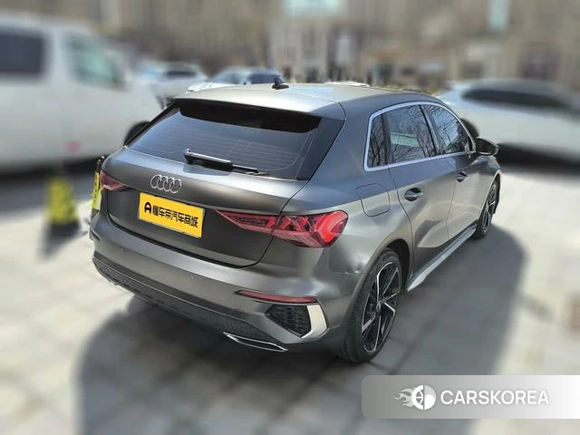 Audi A3 2022 Темно-серый из Китая, фото 5