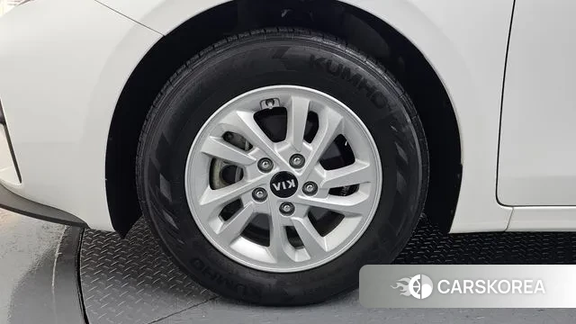 Kia Come New K3 id 3489165 из Кореи 15