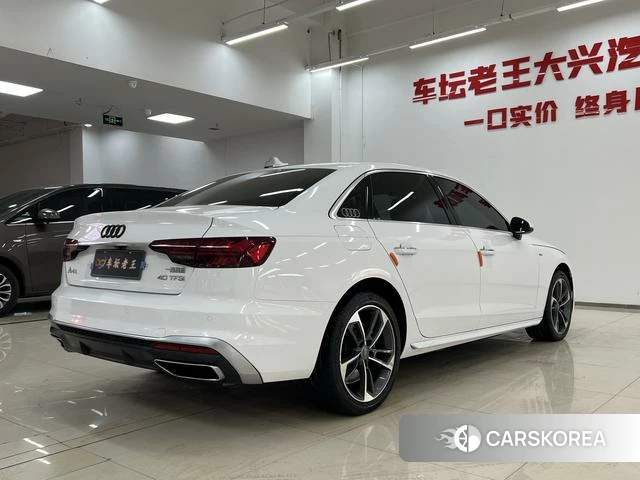 Audi A4L id 4271342 из Китая 7