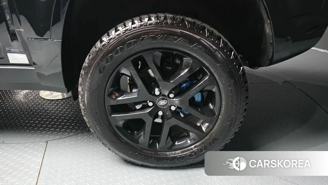 Land Rover Defender (L663) id 3952852 из Кореи 15