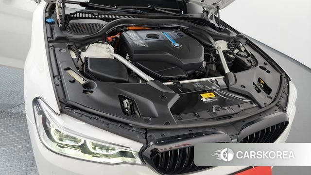 BMW 5 Series (G30) id 3885647 из Кореи 15