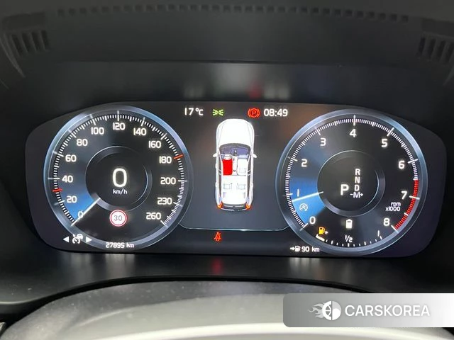 Volvo XC60 second Generation 2021 Серый из Кореи, фото 5