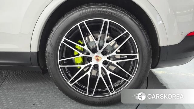 Porsche Cayenne (PO536) id 3837837 из Кореи 15