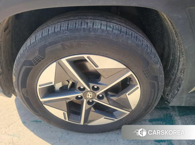 Hyundai The New Tucson (NX4) id 3952860 из Кореи 15