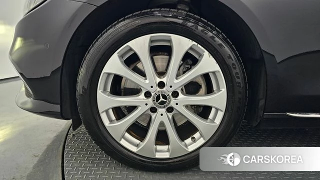 Mercedes-Benz E-Class W213 id 4581554 из Кореи 30