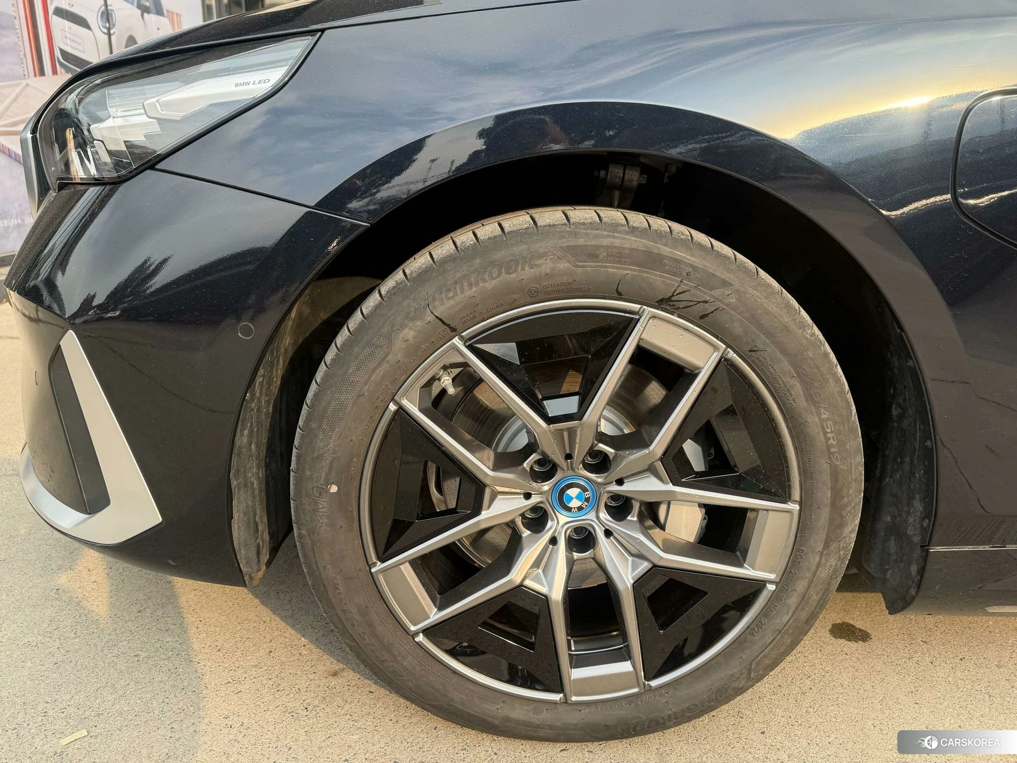 BMW i5 id 4420220 из Китая 11