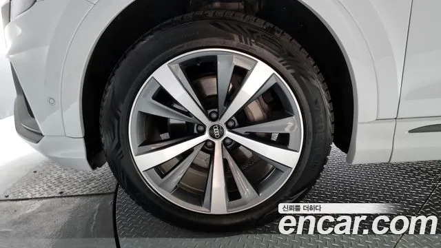 Audi Q8 (4M) id 2920985 из Кореи 15