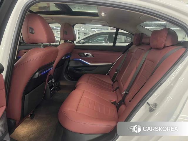 BMW 3 series id 4260561 из Китая 10