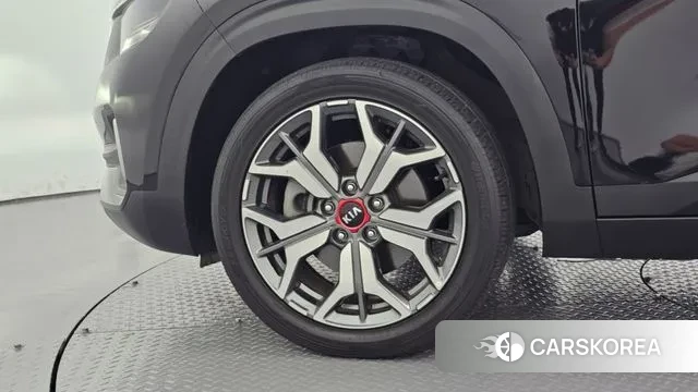 Kia Seltos id 3101606 из Кореи 15