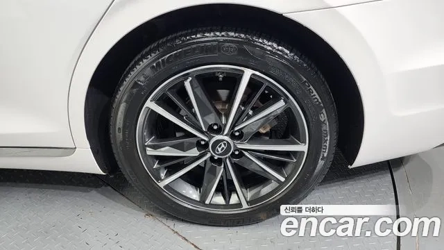 Hyundai The New Grandeur IG id 2927558 из Кореи 15