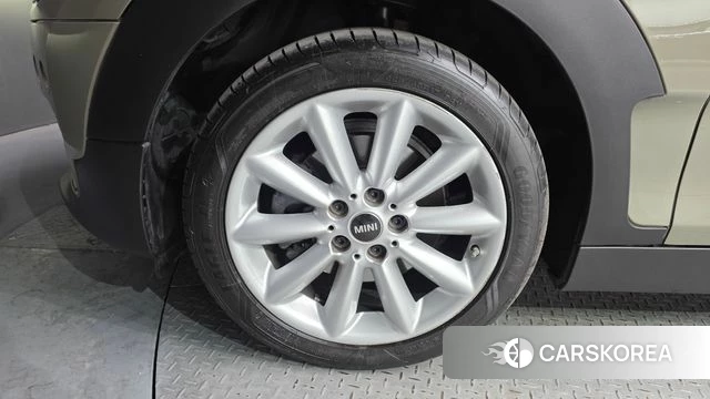 Mini Cooper Clubman id 3843981 из Кореи 15