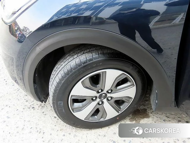 Kia Niro id 3834635 из Кореи 15