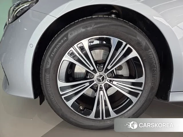 Mercedes-Benz E-Class W214 id 3477369 из Кореи 15