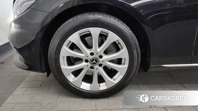 Mercedes-Benz E-Class W213 id 3607966 из Кореи 15