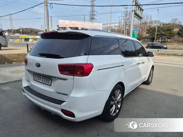 Kia The New Carnival id 3060613 из Кореи 10