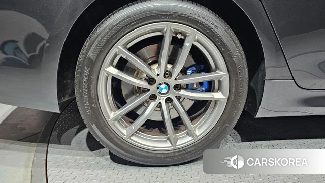 BMW 5 Series (G30) id 4694226 из Кореи 27