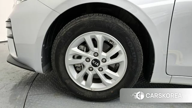 Kia Come New K3 id 3905670 из Кореи 15