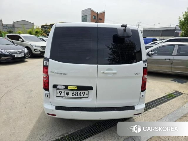 Hyundai The New Grand Starex id 4188748 из Кореи 10