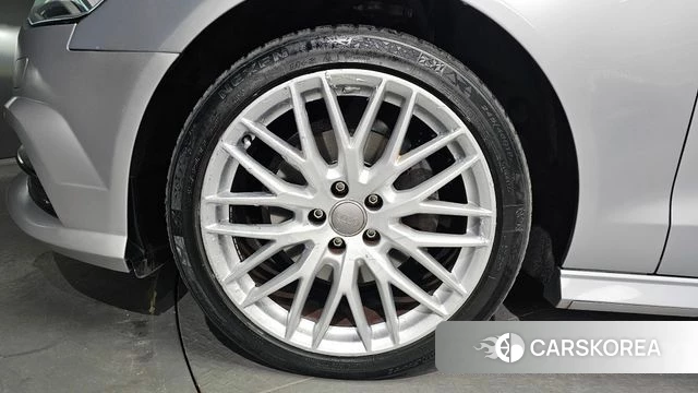 Audi New A6 id 4776351 из Кореи 15