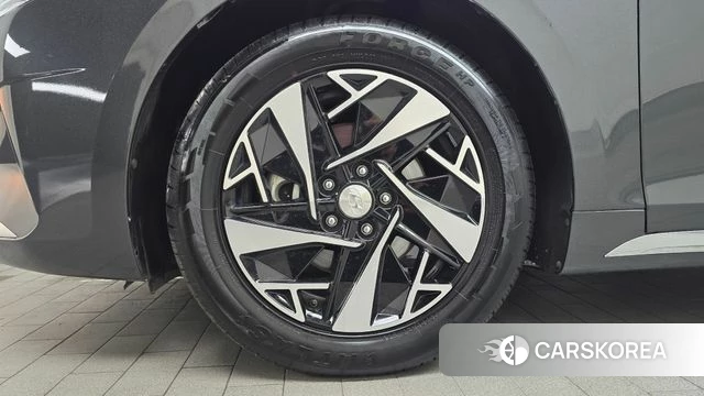 Hyundai The New Grandeur IG Hybrid id 4736598 из Кореи 25