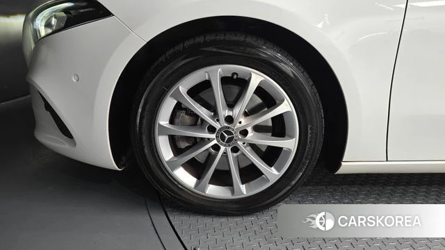 Mercedes-Benz A-Class W177 id 4482685 из Кореи 25
