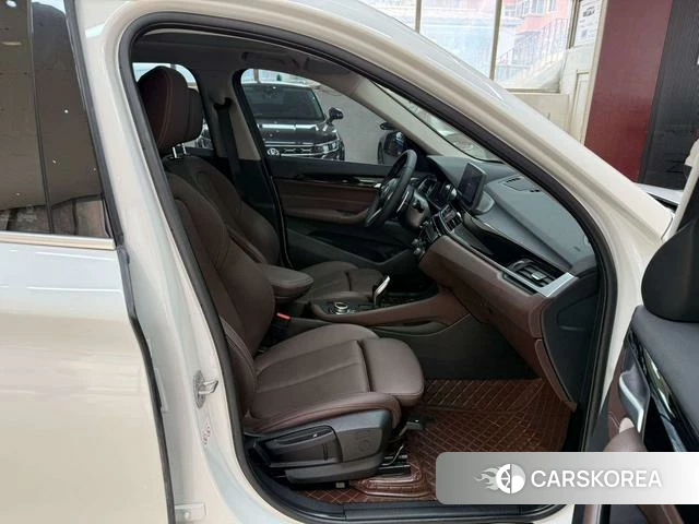 BMW X1 id 4367440 из Китая 18