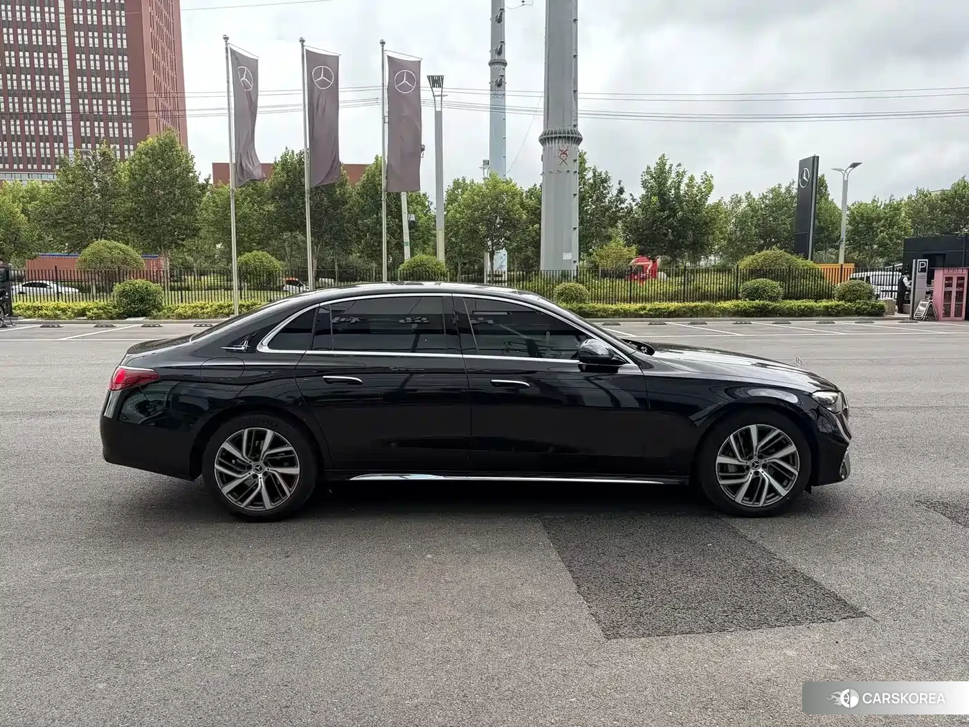 Mercedes-Benz E-Class id 4681128 из Китая 10