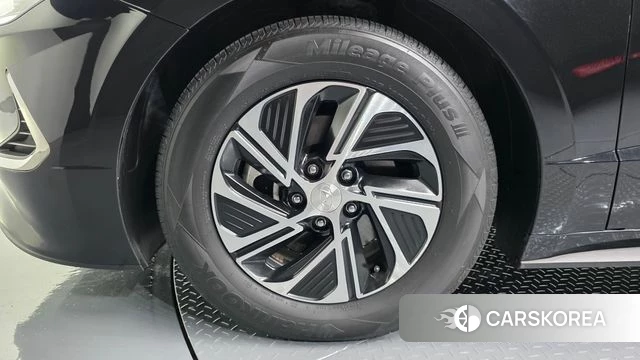 Hyundai Sonata Hybrid (DN8) id 4573812 из Кореи 27