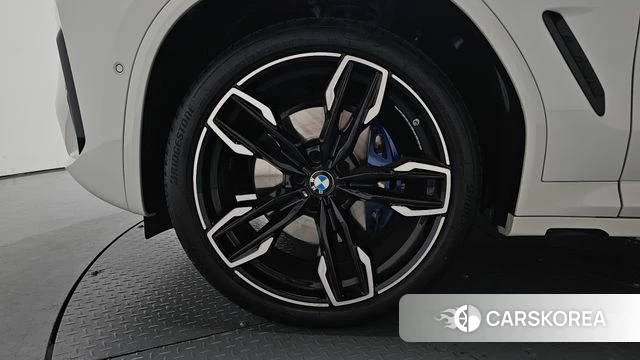 BMW X4 (G02) id 4516907 из Кореи 32