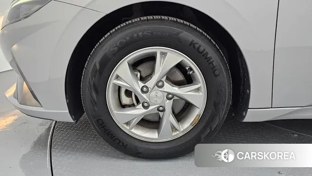 Hyundai Avante (CN7) id 2976475 из Кореи 15