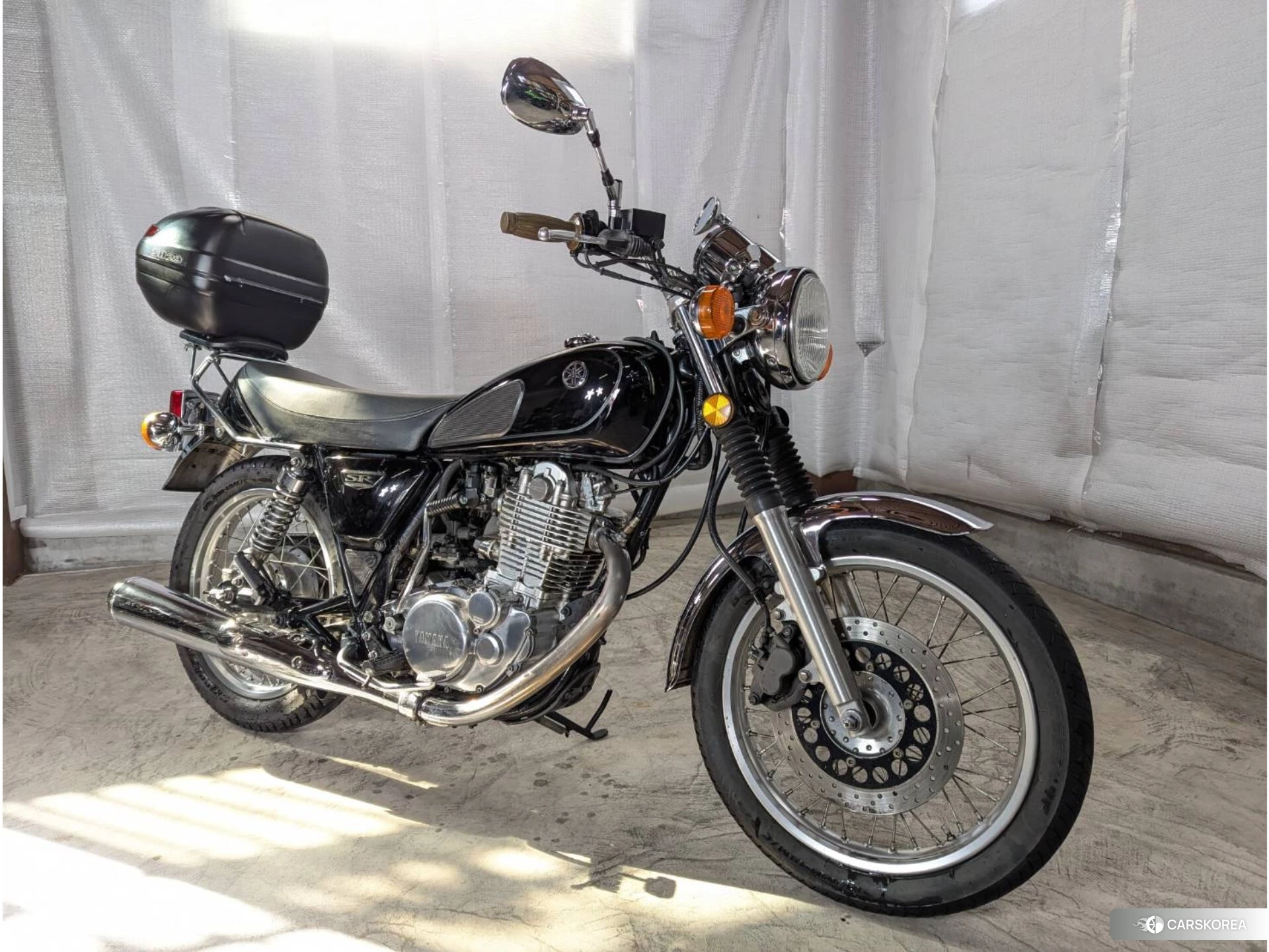 Проданный Yamaha SR 400 2016 из Японии, фото 3