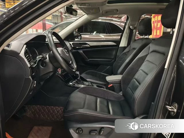Volkswagen Tanyue 2021 Черный из Китая, фото 5