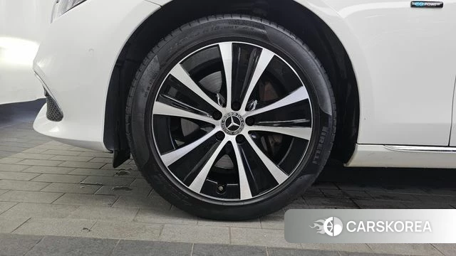 Mercedes-Benz E-Class W213 id 4614863 из Кореи 33