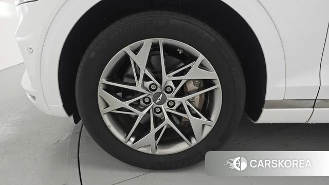 Genesis GV70 id 4880927 из Кореи 15