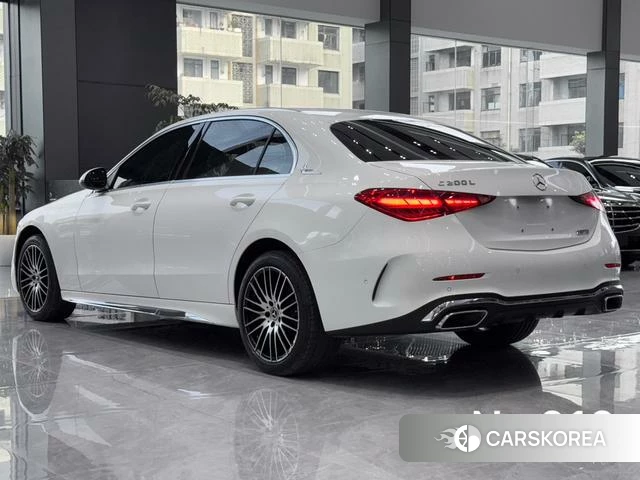 Mercedes-Benz Class C 2023 Белый из Китая, фото 5