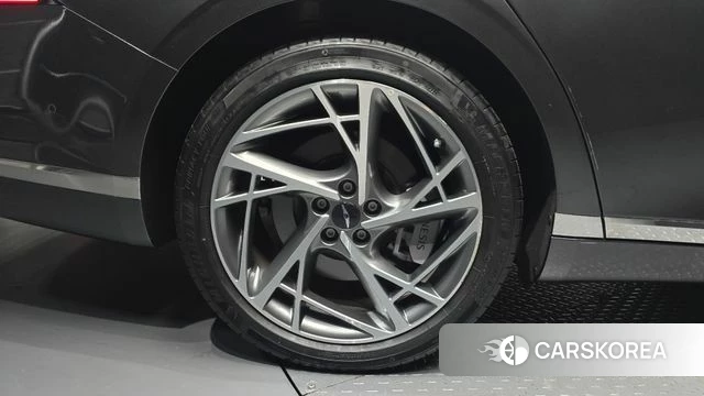 Genesis G90 (RS4) id 4778564 из Кореи 26