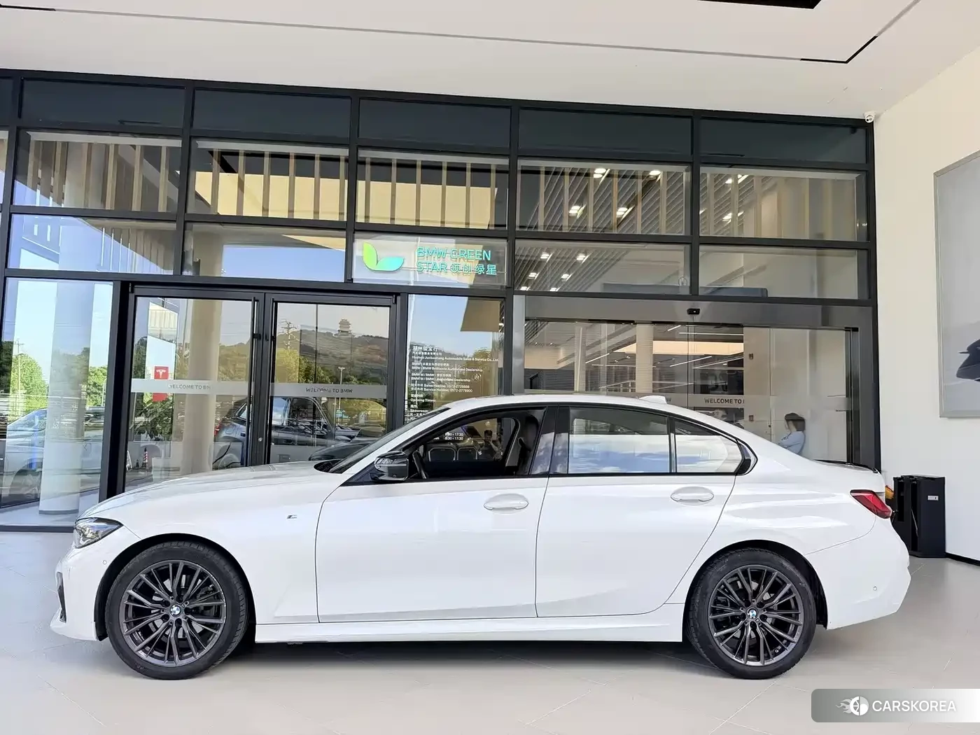 BMW 3 series id 4576343 из Китая 8