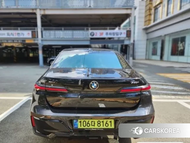 BMW 7 Series (G70) id 3648894 из Кореи 8