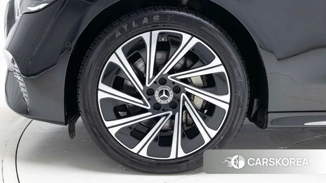 Mercedes-Benz E-Class W214 id 4375376 из Кореи 14