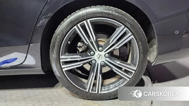 Volvo S60 3rd generation id 3717097 из Кореи 15