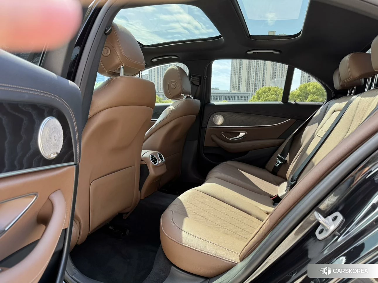 Mercedes-Benz E-class (imported) 2022 Черный из Китая, фото 6